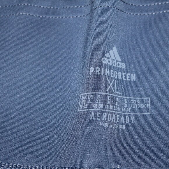 Blue Adidas Athletic Capris Size XL New - Picture 3 of 5